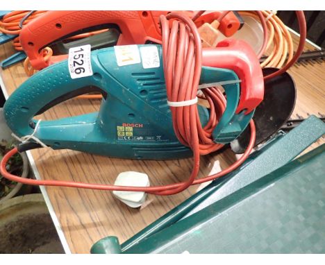 Bosch 48-16 electric hedge trimmer. Not available for in-house P&P, contact Paul O'Hea at Mailboxes on 01925 659133All electr