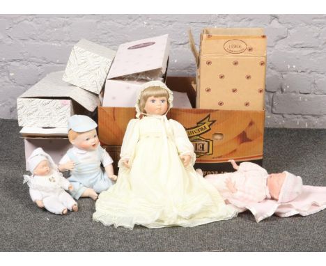 A collection of ceramic porcelain dolls, The Ashton Drake Galleries, Baby's First Tooth, Precious Newborn, Beautiful Newborn,