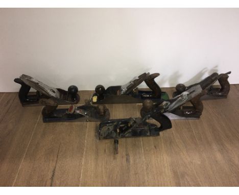 BOX OF PLANES INCLUDING STANLEY AND FOOT PRINT