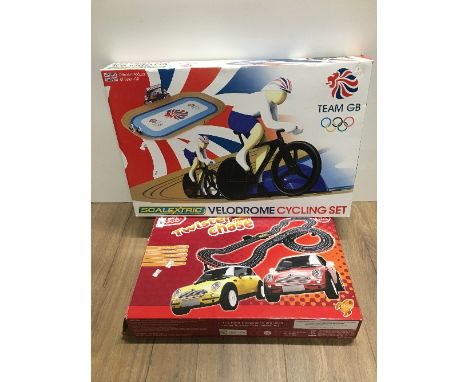 SCALEXTRIC VELODROME CYCLING SET & 1 OTHER