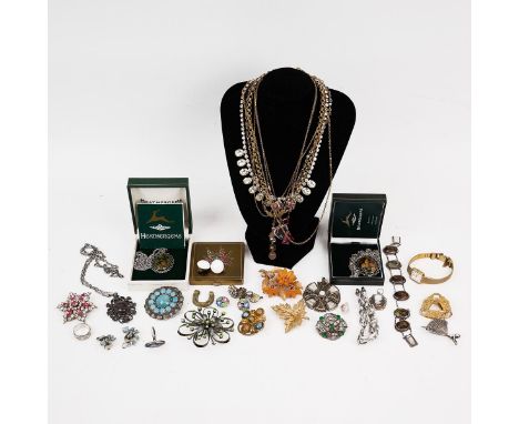 Collection of costume jewellery, silver panel bracelet, cameo pendant, silver ballerina brooch, Rotary watch and other items.