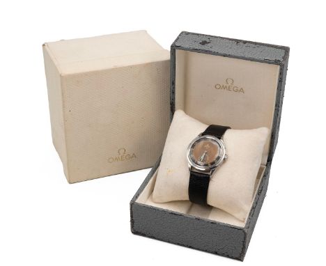 Omega automatic vintage wristwatch in box, c1960s. Bumper movement, 35mm stainless steel case, toned gold and black dial, whi