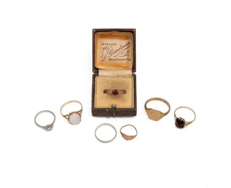 Five 9ct gold rings, including a signet ring, three gem-set, gross 10.6 grams, a platinum ring wedding band, 2.2 grams and a 