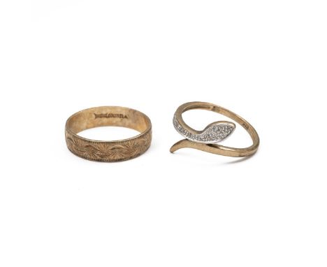 9ct gold ring the form of a snake, size L, along with 9ct gold wedding band, size K, 2.9 grams.