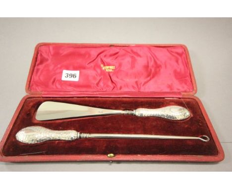 Early 20th century Boxed Silver Handled Large Button Hook and Shoe Horn