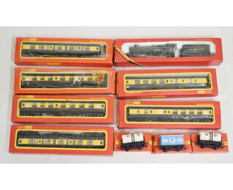 Hornby - Boxed 00 gauge railway GWR 'Albert Hall' locomotive R.759; together with five GWR livery coaches, and three wagons, 