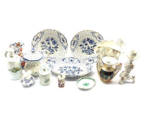 Pair of Meissen Onion pattern plates and matching oval dish with pierced border, 19th century Mason's Ironstone jug,  miniatu