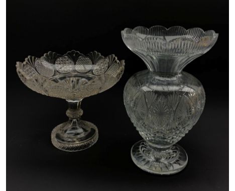 Large Waterford crystal pedestal vase with scalloped rim, H30.5cm and a cut glass bowl centrepiece (2) - Condition Report 