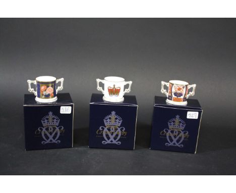 ROYAL CROWN DERBY MINIATURES - BOXED 11 modern boxed items including Imari Splendour Mini Loving Cup (216 of 950), Golden Jub