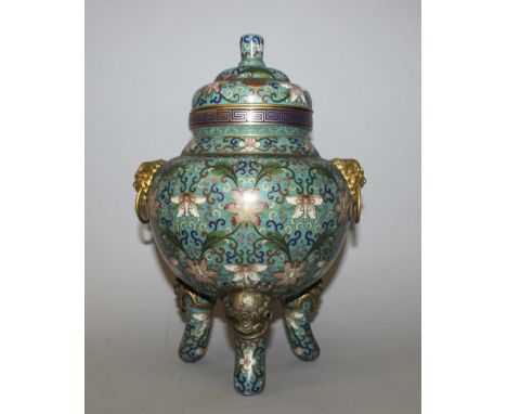 A GOOD QUALITY CHINESE CLOISONNE TRIPOD CENSER & COVER, decorated with an overall formal design of scroll-stemmed lotus reser