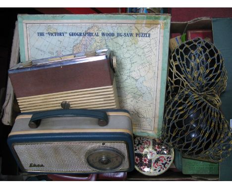 A 'Victory' Geographical Wooden Jigsaw Puzzle, (boxed unchecked for completeness); green bowls) cased and loose), advertising