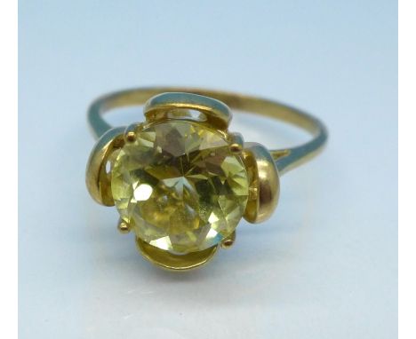 A 9ct gold and citrine ring, 3.2g, N