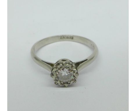 A platinum set diamond solitaire ring, 2.8g, L