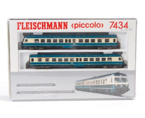 Fleischmann Triebwagen 7434, S N, 2-teilig, Alterungs- und Gebrauchsspuren, OK, Z 2-3