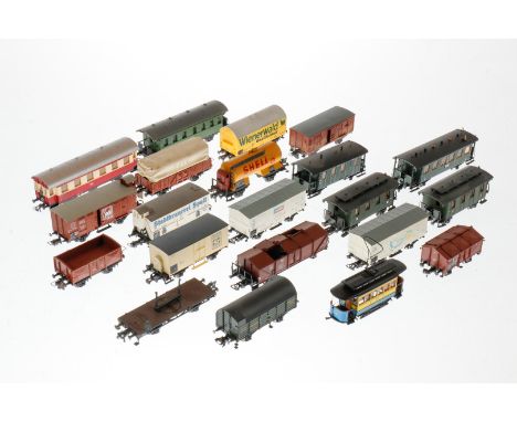 Großes Konv. Spur-H0-Wagen, darunter Trix und Fleischmann, meist Kunststoff, tw besch., Z 3-4
