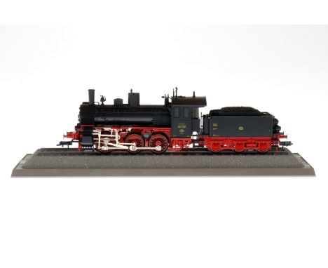 Fleischmann Dampflok 537752, mit Tender, S H0, Roco-Vitrine, Z 2