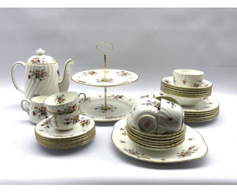 Minton 'Marlow' pattern table service comprising six dinner plates, six dessert bowls, six tea cups and saucers, six tea plat