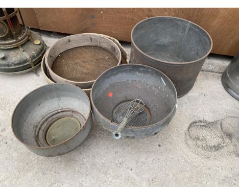 AN ASSORTMENT OF VINTAGE ITEMS TO INCLUDE MILK CHURN SIEVES, SILT PANS AND A WATER PAN ETC 