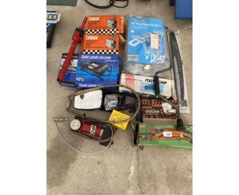 A LARGE ASSORTMENT OF AUTOMOBILE SPARES TO INCLUDE LUMAX HALOGEN LAMPS, WING MIRRORS AND PUMPS ETC 