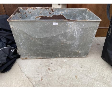 A VINTAGE GALVANISED TROUGH (L:74CM) 