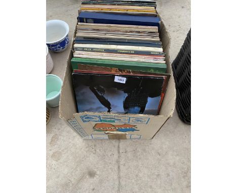 AN ASSORTMENT OF VINTAGE LP RECORDS 