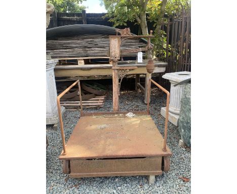 LARGE W.T AVERY SCALES + WEIGHTSAPPROX - 80X80CM - 135CM HIGH 