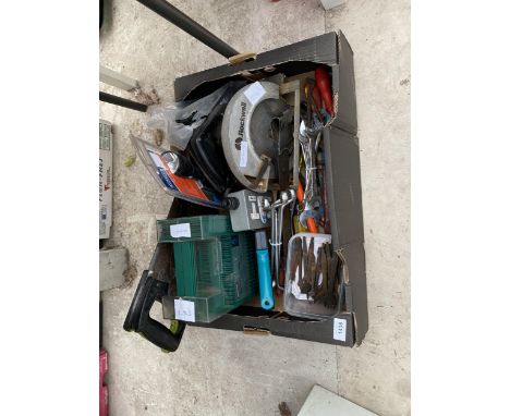 AN ASSORTMENT OF TOOLS TO INCLUDE A ROCKWELL CIRCULAR SAW, SPANNERS AND SAWS ETC 