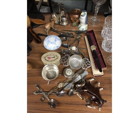 A MIXED LOT TO INCLUDE A SILVER PLATED CRUET SET ON A STAND, VINTAGE WATCHES, CERAMIC FIGURES, FLATWARE, ETC 