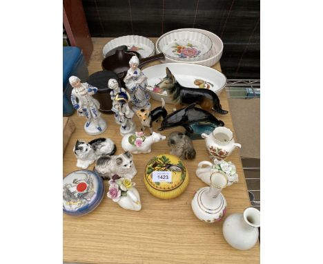 AN ASSORTMENT OF CERAMICS TO INCLUDE A POOLE DOLPHIN, BESWICK STYLE DOGS AND ROYAL WORCESTER DISHES ETC 