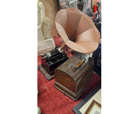GEM Thomas Edison Antique Phonograph Music Player - 46cm high inc horn