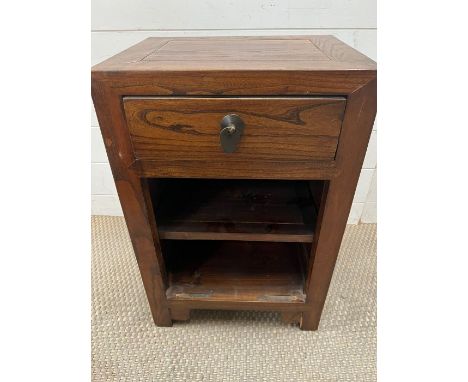 A hardwood side cabinet with drawer and shelf under (H60cm W40cm D32cm)