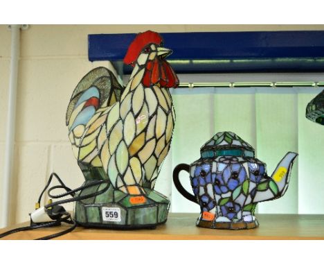 A NOVELTY COCKEREL SHAPED TIFFANY STYLE TABLE LAMP, height approximately 34cm, together with a teapot shaped night light (2)