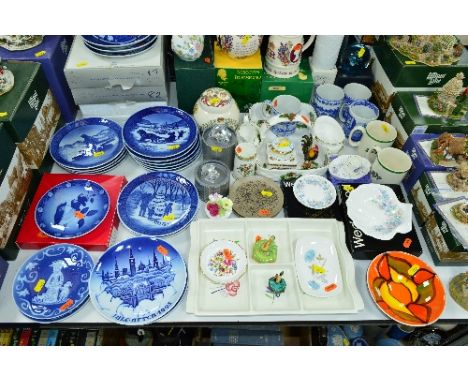 A COLLECTION OF ROYAL COPENHAGEN COLLECTORS PLATES, some boxed, together with boxed and loose gift ware including Swarovski T