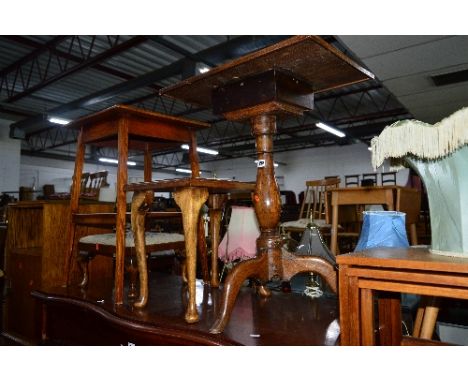A GEORGIAN AND LATER OAK SQUARE TOPPED TRIPOD TABLE, an oak bedside table, an oak occasional table, etc (5)