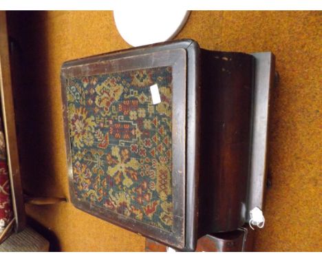 Victorian foot stood commode