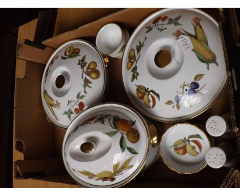 Box of Royal Worcester tureens and others