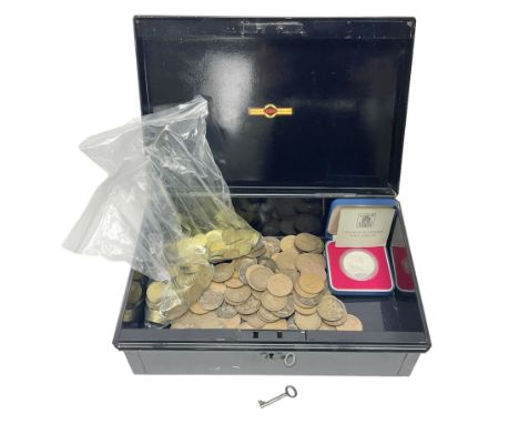 Queen Elizabeth II Bailiwick of Guernsey 1978 silver twenty five pence coin cased with certificate, Great British pre-decimal