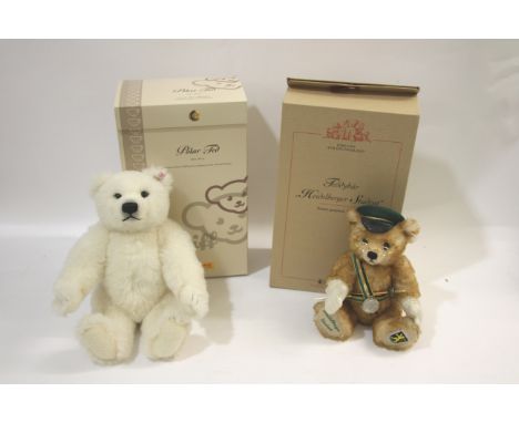 TWO STEIFF TEDDY BEARS - BOXED a modern Steiff Bear Heidelberger Student, No 265 of 2000 and with a box and certificate. With