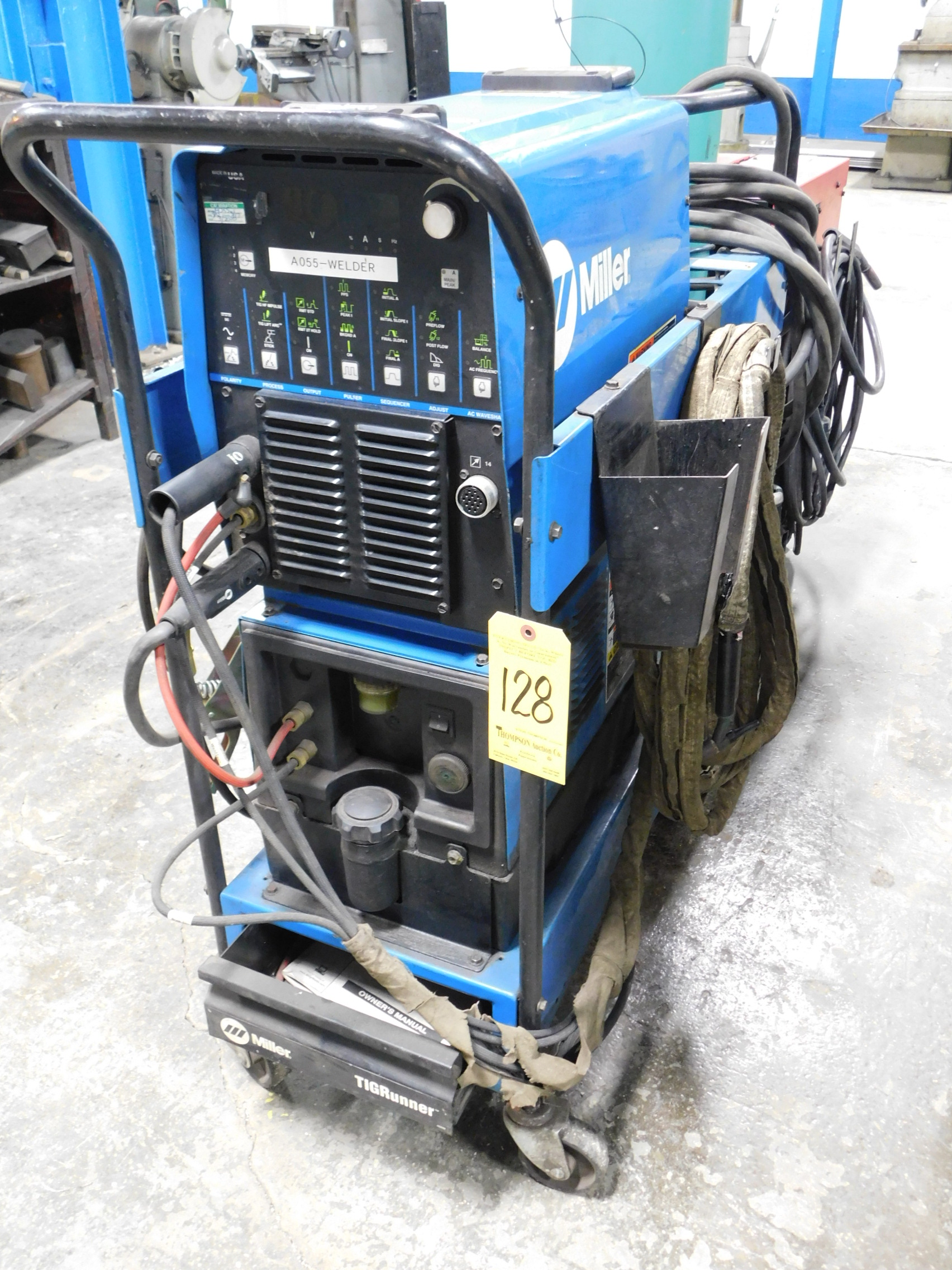 Miller Dynasty 300dx Tig Runner Tig Welder Sn Lg260288l Chiller 6994