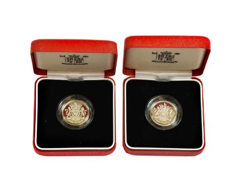 Elizabeth II, 2 x Silver Proof Piedfort £1 2003, obv. Rank-Broadley portrait of the Queen, rev. Royal Arms by Eric Sewell; ea