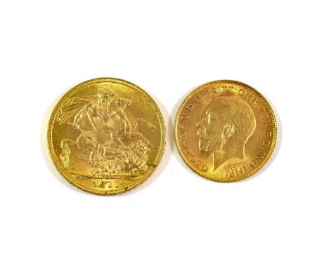 George V, Sovereign 1911 minor toning spots &amp; light contact marks AEF &amp; half sovereign 1913 good edge &amp; surfaces 