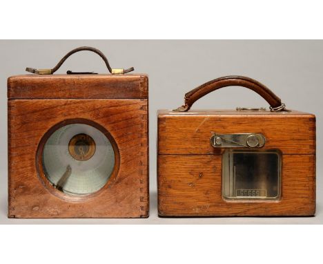 A BENZING PORTABLE OAK CASED BRASS TIME RECORDING CLOCK, MOVEMENT STAMPED F.E. BENZING MADE IN GERMANY, THE ROUND SILVERED DI