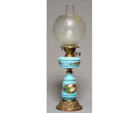 A VICTORIAN ENAMELLED BLEU CELESTE GLASS OIL LAMP, LATE 19TH C, WITH 'JEWELLED' BORDERS, ON EMBOSSED BRASS COVERED, DOMED IRO
