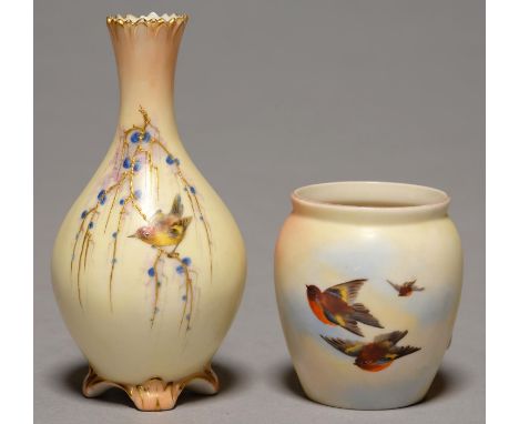 TWO LOCKE &amp; CO WORCESTER VASES, C1896-1903 AND C1902-14, PAINTED WITH BIRDS ON SHADED APRICOT GROUND, 6.5CM AND 12CM H, I