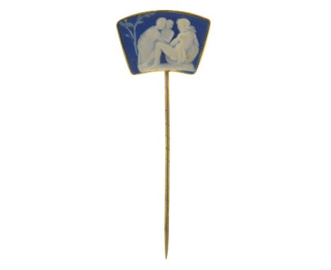 A STICK PIN, THE TERMINAL SET WITH A WEDGWOOD JASPER CAMEO, 19TH C, TERMINAL 15 X 22MM Pin re-attached