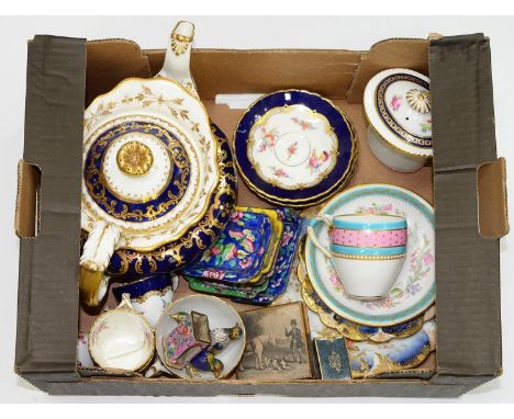 A SET OF FOUR COALPORT COBALT AND GILT COFFEE CUPS AND SAUCERS, A SIMILAR TEAPOT AND COVER, C1830 AND MISCELLANEOUS CERAMICS,