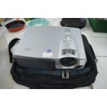 HP VP6121 Digital Projector with Case