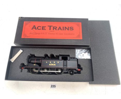 Ace Trains 0 gauge 0-6-2T LNER  black Tank locomotive 'Gresley N2 Class', boxed