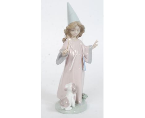 A Lladro figurine ' Under My Spell ' model no 6170 by sculptor Antonio Ramos, issued 1994, retired 2000. Bearing impressed mo