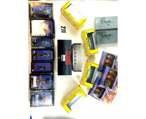 Various Boxed Models and Figures; including  seven Veerlinden German Military figures, four Gilbow ship models, a Claytown Ti